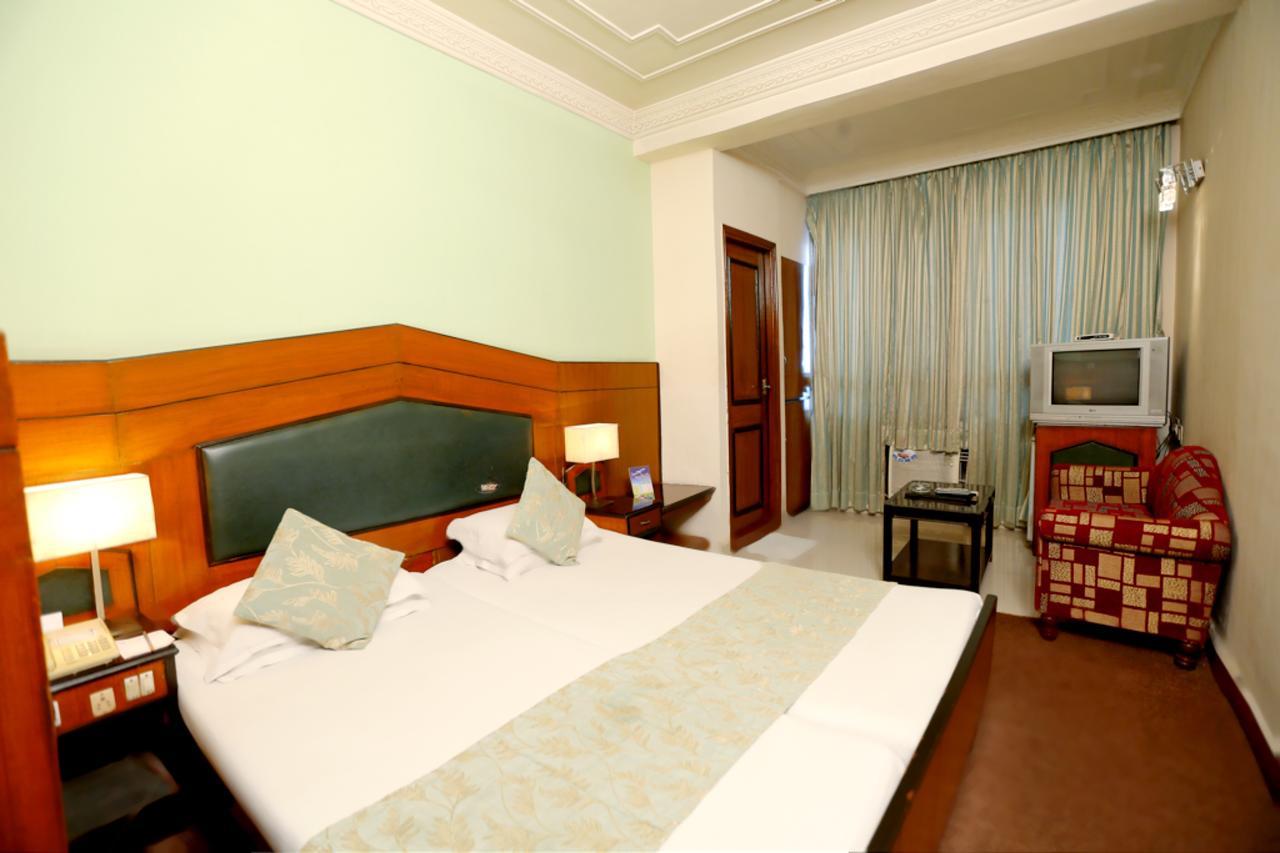 Collection O 64168 Hotel Vip International Kalkuta Zewnętrze zdjęcie